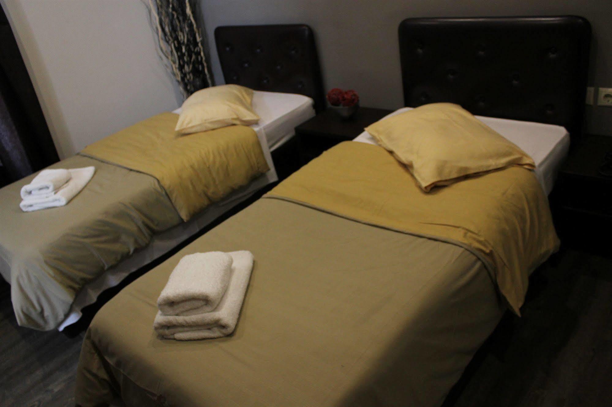 Cosmopolit Hotel Athens Ngoại thất bức ảnh
